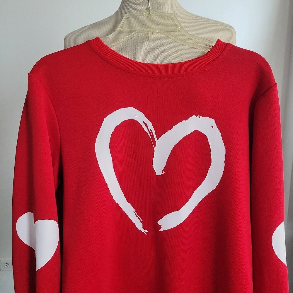 CLEARANCE Unbranded Women Heart Long Sleeve Pullover Sweatshirt (Size: XL)